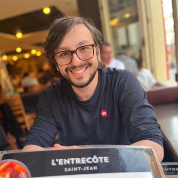 Meet your Posher, Jonathan - Picture 1 of 1